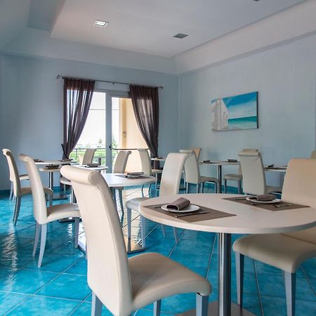 מלון סנט'איזידורו Residenza Del Mare מראה חיצוני תמונה
